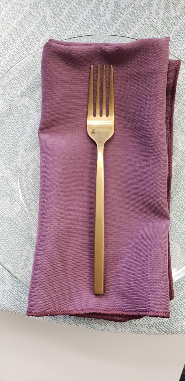 Where to find GOLD DINNER FORK 10 in Cary